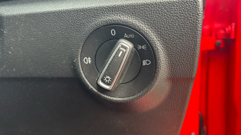 Volkswagen T-Roc 1.5 TSI EVO SE 5dr Petrol Hatchback